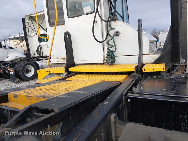 image for item YA2525 2015 Kalmar Ottawa yard truck