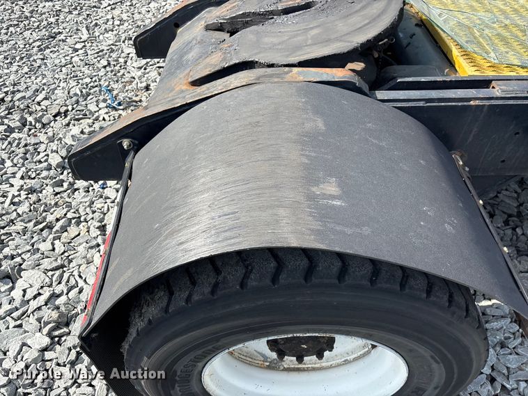 image for item YA2526 2006 Capacity TJ5000 yard truck