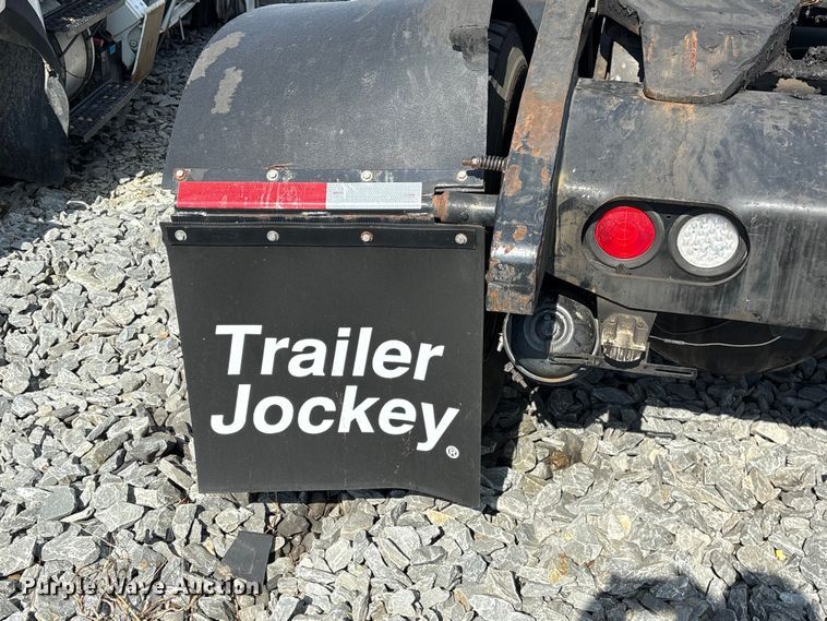 image for item YA2526 2006 Capacity TJ5000 yard truck