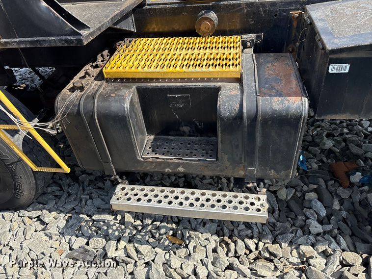 image for item YA2526 2006 Capacity TJ5000 yard truck