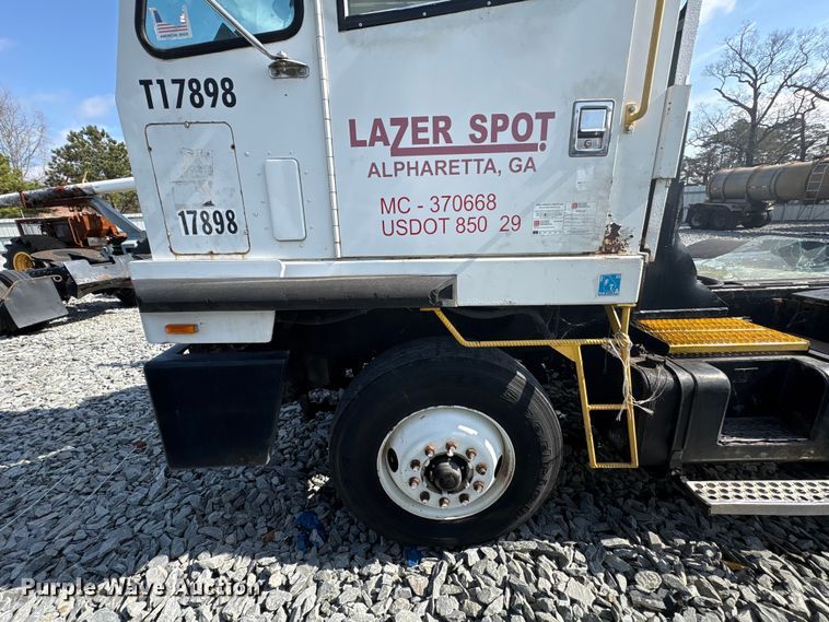 image for item YA2526 2006 Capacity TJ5000 yard truck