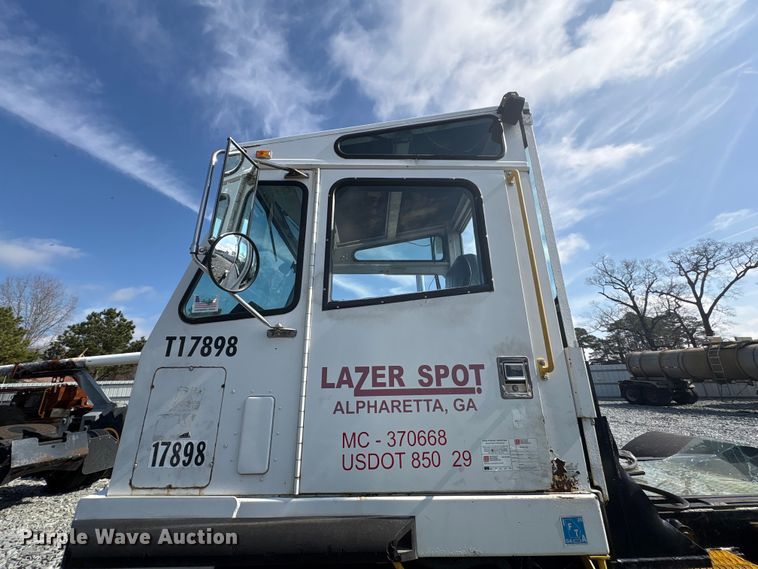 image for item YA2526 2006 Capacity TJ5000 yard truck