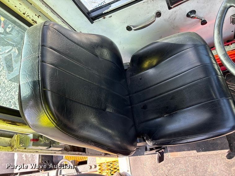 image for item YA2526 2006 Capacity TJ5000 yard truck