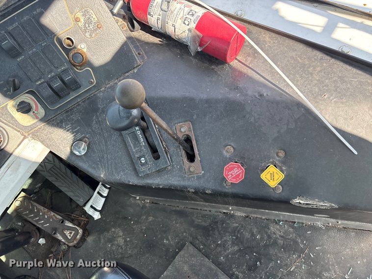 image for item YA2526 2006 Capacity TJ5000 yard truck