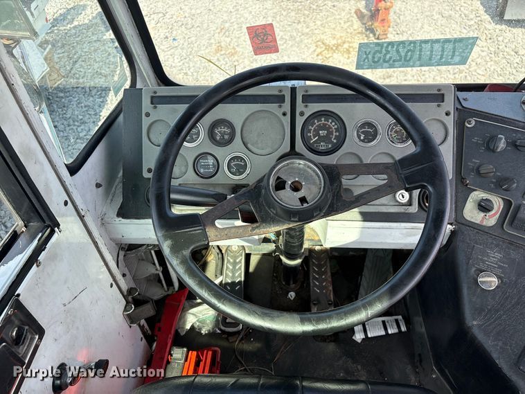 image for item YA2526 2006 Capacity TJ5000 yard truck