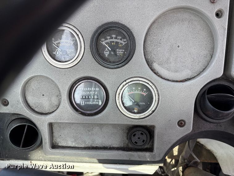 image for item YA2526 2006 Capacity TJ5000 yard truck