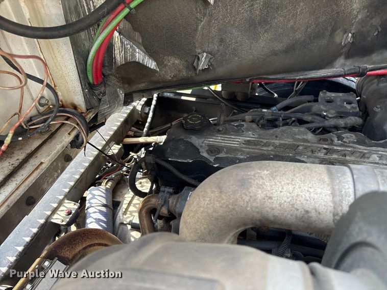 image for item YA2526 2006 Capacity TJ5000 yard truck