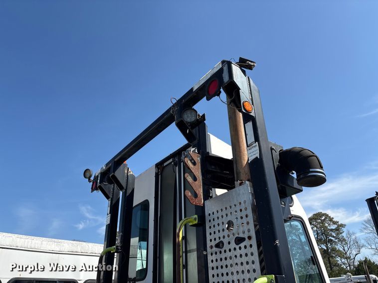 image for item YA2527 2013 Tico Pro Spotter yard truck
