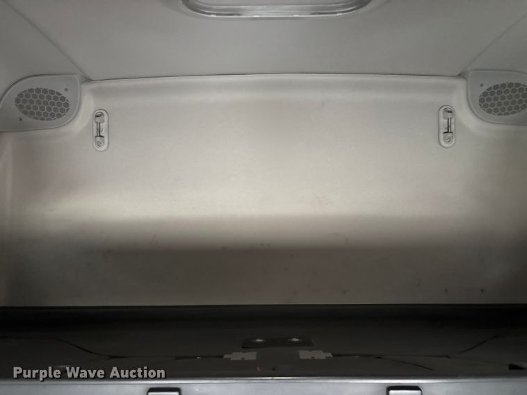 image for item YA2605 2019 Freightliner Cascadia semi truck