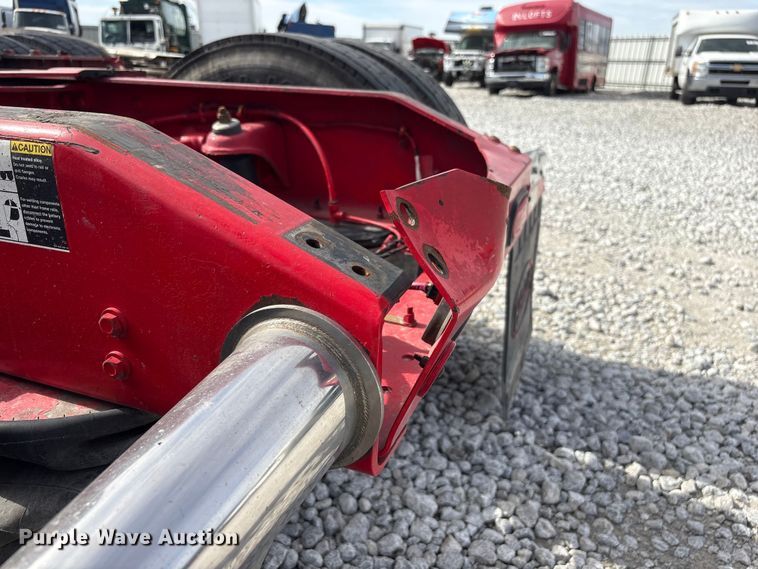 image for item YA2623 2022 Peterbilt 389 semi truck