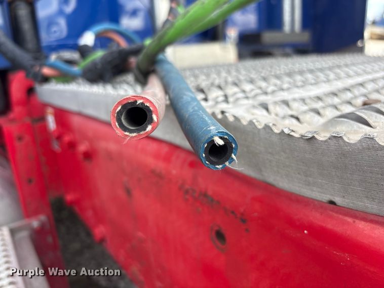 image for item YA2623 2022 Peterbilt 389 semi truck