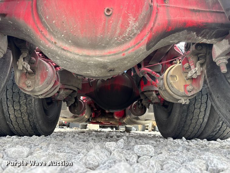 image for item YA2623 2022 Peterbilt 389 semi truck