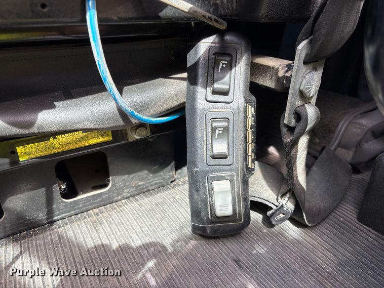 image for item YA2623 2022 Peterbilt 389 semi truck