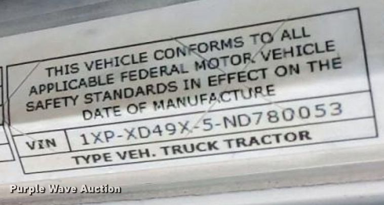 image for item YA2623 2022 Peterbilt 389 semi truck