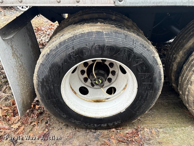 image for item YA2723 2024 Hyundai VC2530152-AJS dry van trailer