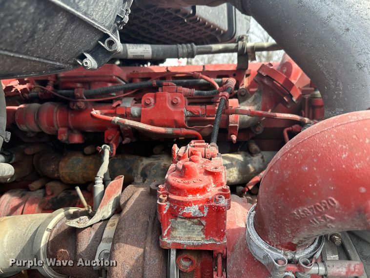 image for item YA2743 2020 Kenworth T680 semi truck