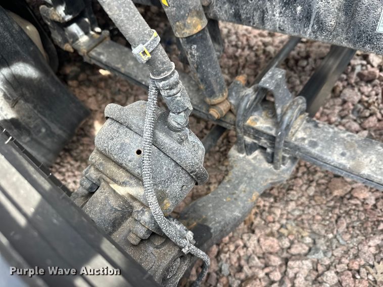 image for item YA2743 2020 Kenworth T680 semi truck