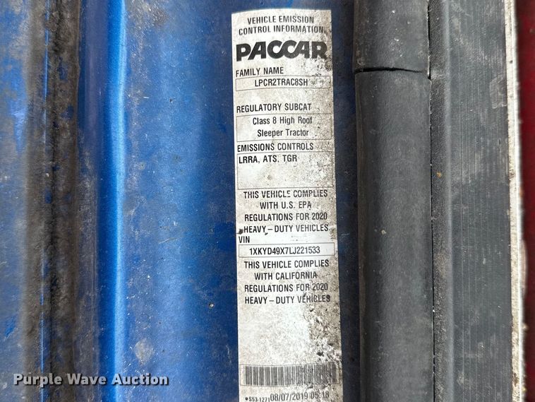 image for item YA2743 2020 Kenworth T680 semi truck