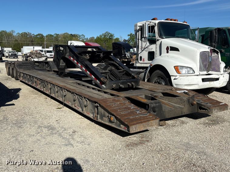 image for item YA2747 2015 Globe lowboy equipment trailer