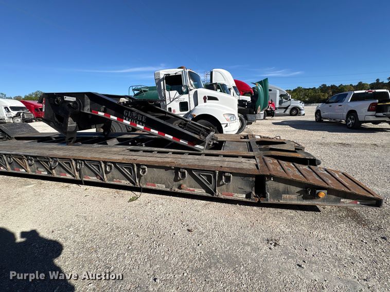 image for item YA2747 2015 Globe lowboy equipment trailer