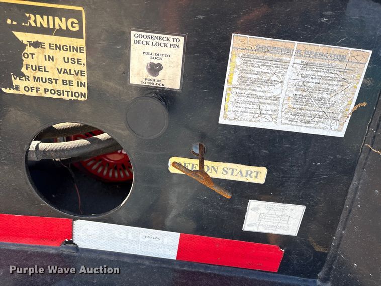 image for item YA2747 2015 Globe lowboy equipment trailer