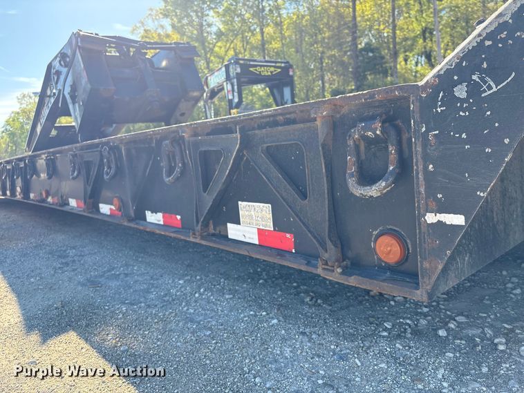 image for item YA2747 2015 Globe lowboy equipment trailer