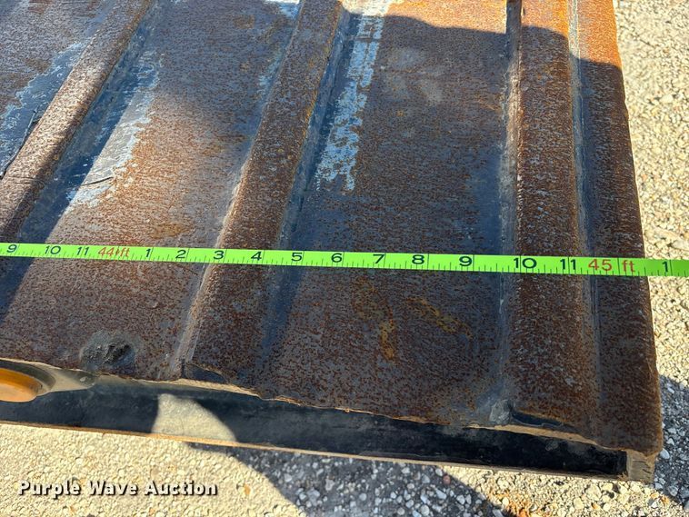 image for item YA2747 2015 Globe lowboy equipment trailer