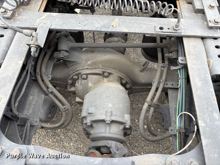 image for item YA2791 2020 Freightliner Cascadia semi truck