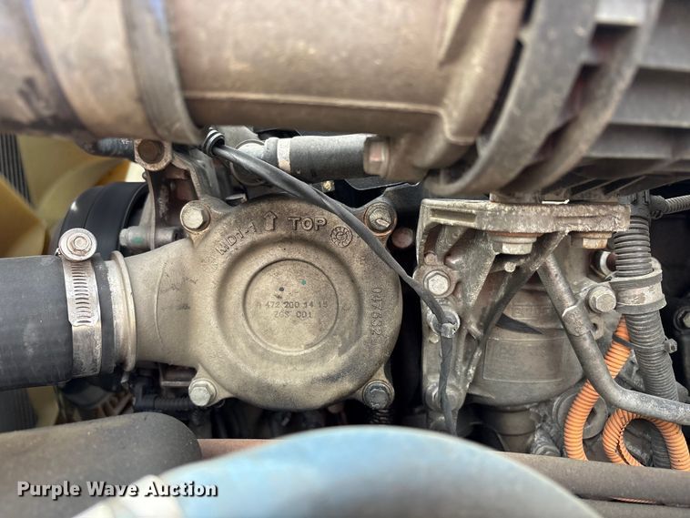 image for item YA2791 2020 Freightliner Cascadia semi truck