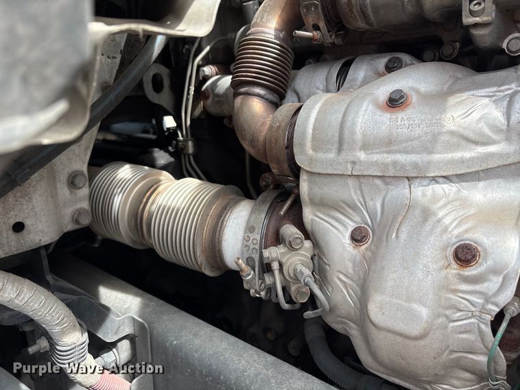 image for item YA2791 2020 Freightliner Cascadia semi truck