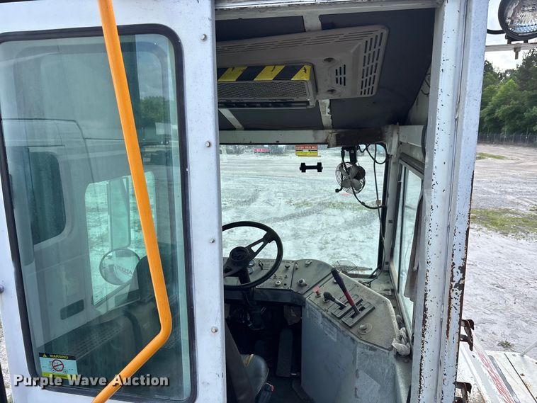 image for item YA2798 2003 Ottawa 30 yard truck