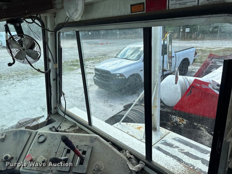 image for item YA2798 2003 Ottawa 30 yard truck