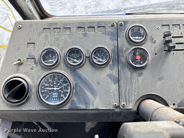 image for item YA2798 2003 Ottawa 30 yard truck