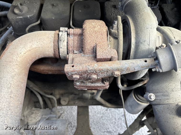 image for item YA2798 2003 Ottawa 30 yard truck