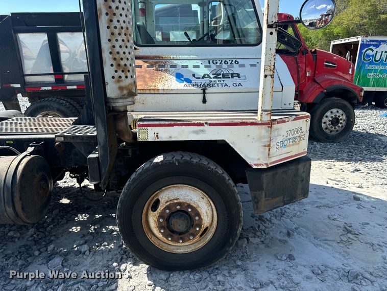 image for item YA2957 1996 Ottawa Commando 30 yard truck