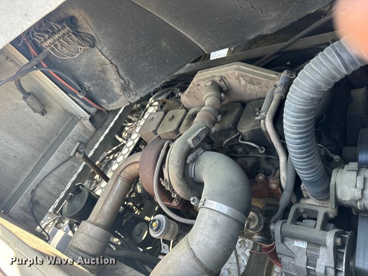 image for item YA2957 1996 Ottawa Commando 30 yard truck