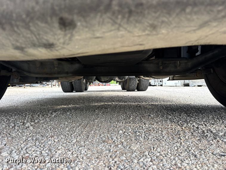 image for item YA3020 2015 Freightliner Cascadia semi truck