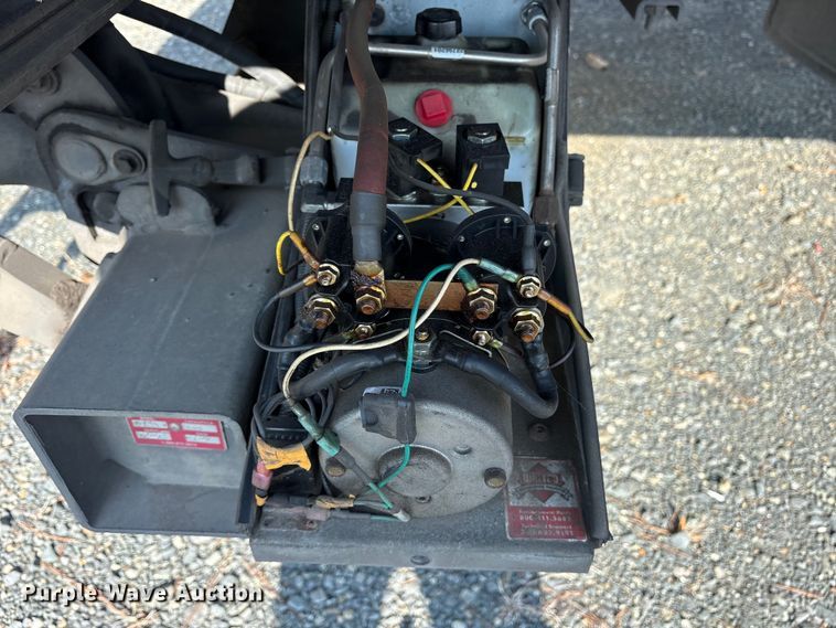 image for item YA6108 2018 International 4300 box truck