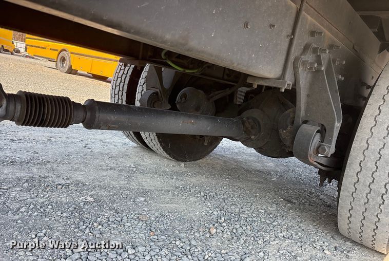 image for item YA6108 2018 International 4300 box truck