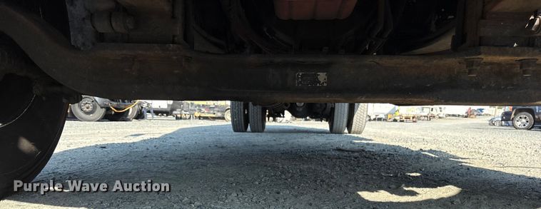 image for item YA6108 2018 International 4300 box truck