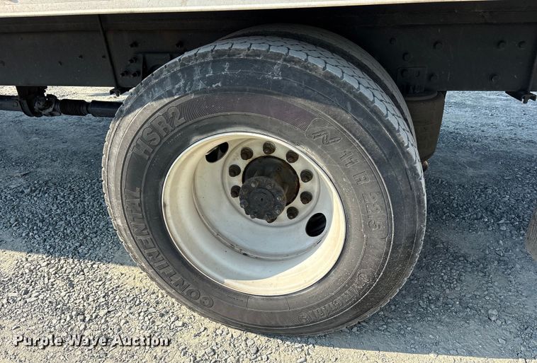 image for item YA6108 2018 International 4300 box truck