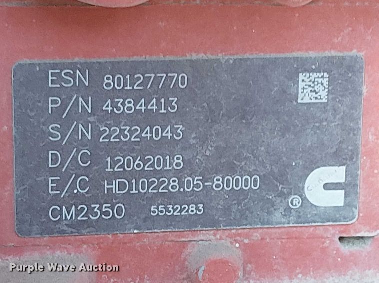 image for item YA6109 2019 Peterbilt 579 truck cab and chassis