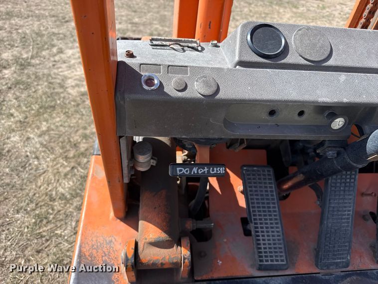 image for item DH1957 Toyota 4FG20 forklift