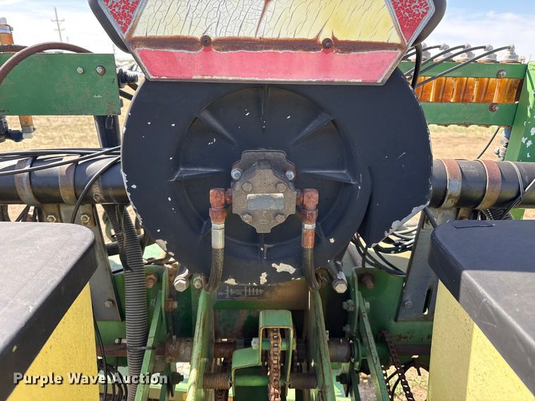 image for item DH1958 John Deere 7300 no-till planter