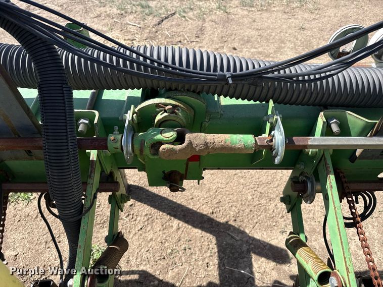 image for item DH1958 John Deere 7300 no-till planter