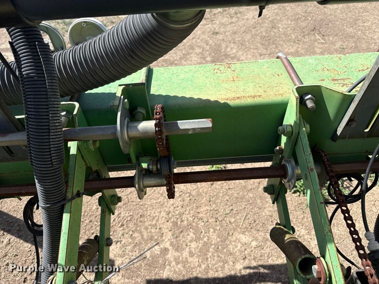 image for item DH1958 John Deere 7300 no-till planter