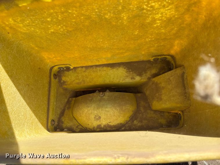 image for item DH1958 John Deere 7300 no-till planter