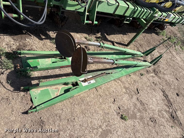 image for item DH1958 John Deere 7300 no-till planter