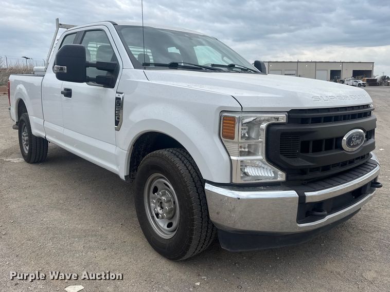 image for item DO8485 2020 Ford F250 Super Duty Ext. Cab pickup truck