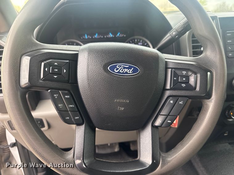 image for item DO8485 2020 Ford F250 Super Duty Ext. Cab pickup truck